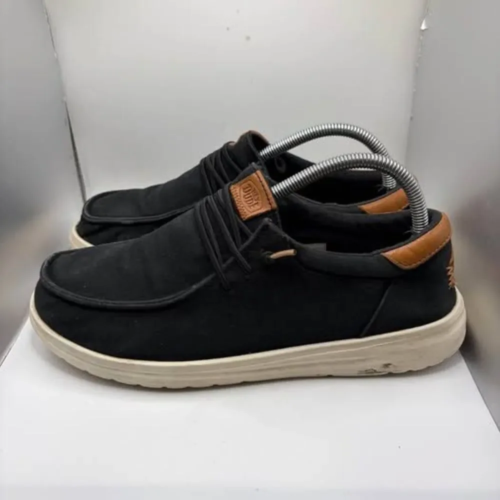 Men’s Hey Dude’s Size 8